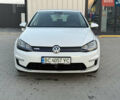 Білий Фольксваген e-Golf, об'ємом двигуна 0 л та пробігом 123 тис. км за 9300 $, фото 12 на Automoto.ua