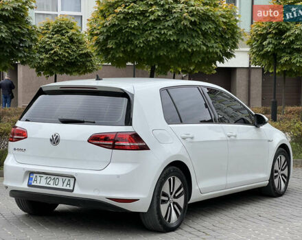 Белый Фольксваген e-Golf, объемом двигателя 0 л и пробегом 142 тыс. км за 7950 $, фото 19 на Automoto.ua
