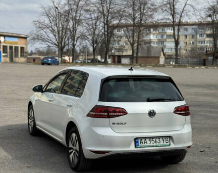 Білий Фольксваген e-Golf, об'ємом двигуна 0 л та пробігом 82 тис. км за 10500 $, фото 5 на Automoto.ua
