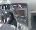 Белый Фольксваген e-Golf, объемом двигателя 0 л и пробегом 38 тыс. км за 12000 $, фото 33 на Automoto.ua