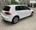 Белый Фольксваген e-Golf, объемом двигателя 0 л и пробегом 68 тыс. км за 16600 $, фото 15 на Automoto.ua