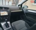Белый Фольксваген e-Golf, объемом двигателя 0 л и пробегом 130 тыс. км за 8999 $, фото 101 на Automoto.ua