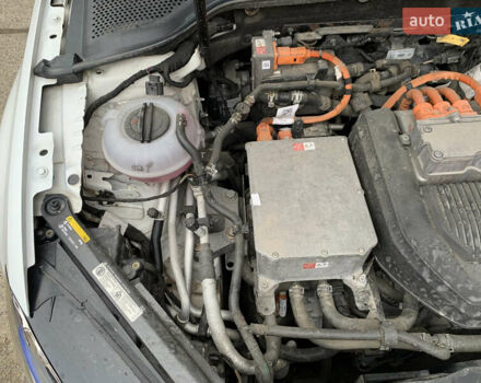 Білий Фольксваген e-Golf, об'ємом двигуна 0 л та пробігом 142 тис. км за 7999 $, фото 94 на Automoto.ua