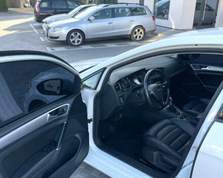 Білий Фольксваген e-Golf, об'ємом двигуна 0 л та пробігом 131 тис. км за 8700 $, фото 10 на Automoto.ua