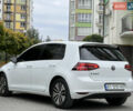 Белый Фольксваген e-Golf, объемом двигателя 0 л и пробегом 142 тыс. км за 7950 $, фото 13 на Automoto.ua
