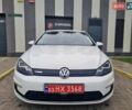 Белый Фольксваген e-Golf, объемом двигателя 0 л и пробегом 122 тыс. км за 7799 $, фото 3 на Automoto.ua