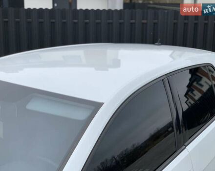 Білий Фольксваген e-Golf, об'ємом двигуна 0 л та пробігом 142 тис. км за 7999 $, фото 18 на Automoto.ua