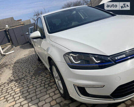 Білий Фольксваген e-Golf, об'ємом двигуна 0 л та пробігом 128 тис. км за 11499 $, фото 37 на Automoto.ua