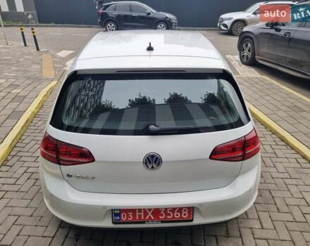 Белый Фольксваген e-Golf, объемом двигателя 0 л и пробегом 122 тыс. км за 7799 $, фото 9 на Automoto.ua
