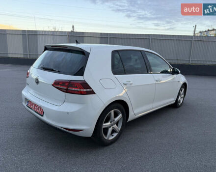 Белый Фольксваген e-Golf, объемом двигателя 0 л и пробегом 85 тыс. км за 8300 $, фото 3 на Automoto.ua