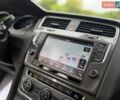 Белый Фольксваген e-Golf, объемом двигателя 0 л и пробегом 103 тыс. км за 8650 $, фото 42 на Automoto.ua