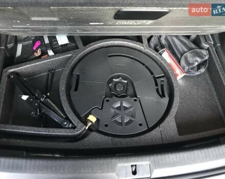 Белый Фольксваген e-Golf, объемом двигателя 0 л и пробегом 136 тыс. км за 9500 $, фото 17 на Automoto.ua