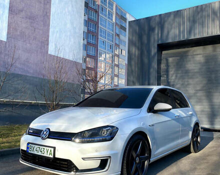 Белый Фольксваген e-Golf, объемом двигателя 0 л и пробегом 118 тыс. км за 9999 $, фото 14 на Automoto.ua