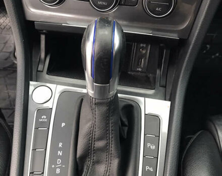 Белый Фольксваген e-Golf, объемом двигателя 0 л и пробегом 116 тыс. км за 8400 $, фото 11 на Automoto.ua