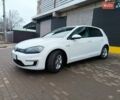 Белый Фольксваген e-Golf, объемом двигателя 0 л и пробегом 118 тыс. км за 11200 $, фото 3 на Automoto.ua