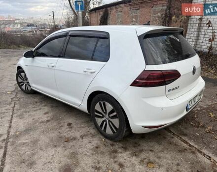 Білий Фольксваген e-Golf, об'ємом двигуна 0 л та пробігом 144 тис. км за 10500 $, фото 3 на Automoto.ua