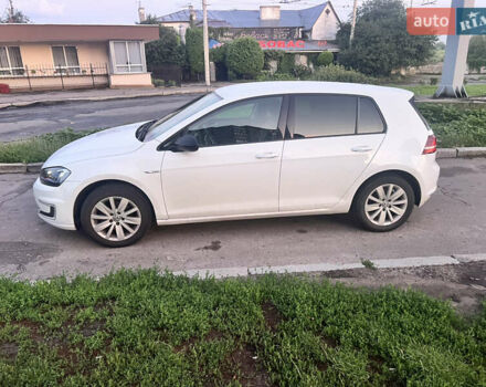 Белый Фольксваген e-Golf, объемом двигателя 0 л и пробегом 198 тыс. км за 8500 $, фото 5 на Automoto.ua