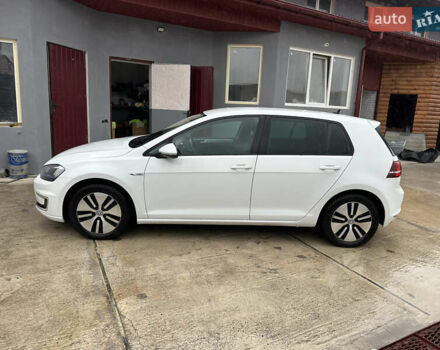 Білий Фольксваген e-Golf, об'ємом двигуна 0 л та пробігом 181 тис. км за 8200 $, фото 3 на Automoto.ua