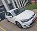 Белый Фольксваген e-Golf, объемом двигателя 0 л и пробегом 122 тыс. км за 7799 $, фото 4 на Automoto.ua