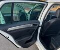 Белый Фольксваген e-Golf, объемом двигателя 0 л и пробегом 101 тыс. км за 9200 $, фото 13 на Automoto.ua