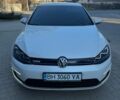 Белый Фольксваген e-Golf, объемом двигателя 0 л и пробегом 131 тыс. км за 10500 $, фото 1 на Automoto.ua