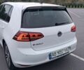 Белый Фольксваген e-Golf, объемом двигателя 0 л и пробегом 38 тыс. км за 12000 $, фото 1 на Automoto.ua