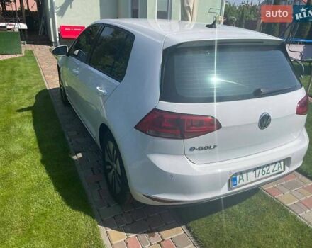 Білий Фольксваген e-Golf, об'ємом двигуна 0 л та пробігом 100 тис. км за 8000 $, фото 5 на Automoto.ua