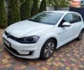 Белый Фольксваген e-Golf, объемом двигателя 0 л и пробегом 106 тыс. км за 10400 $, фото 3 на Automoto.ua