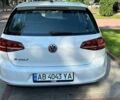 Белый Фольксваген e-Golf, объемом двигателя 0 л и пробегом 100 тыс. км за 8500 $, фото 14 на Automoto.ua