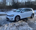 Белый Фольксваген e-Golf, объемом двигателя 0 л и пробегом 57 тыс. км за 8500 $, фото 2 на Automoto.ua