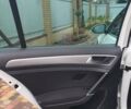 Белый Фольксваген e-Golf, объемом двигателя 0 л и пробегом 130 тыс. км за 8999 $, фото 62 на Automoto.ua