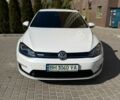 Белый Фольксваген e-Golf, объемом двигателя 0 л и пробегом 131 тыс. км за 9999 $, фото 1 на Automoto.ua