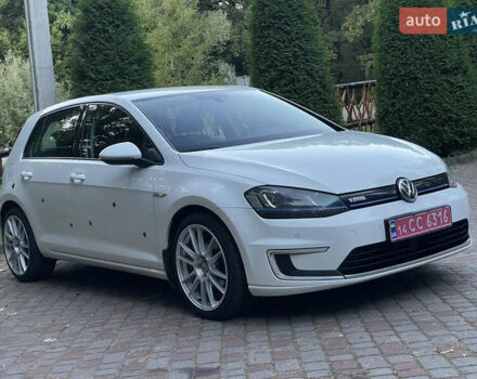 Белый Фольксваген e-Golf, объемом двигателя 0 л и пробегом 109 тыс. км за 8500 $, фото 4 на Automoto.ua