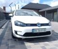 Білий Фольксваген e-Golf, об'ємом двигуна 0 л та пробігом 116 тис. км за 8300 $, фото 2 на Automoto.ua
