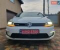 Белый Фольксваген e-Golf, объемом двигателя 0 л и пробегом 130 тыс. км за 8999 $, фото 2 на Automoto.ua