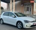 Белый Фольксваген e-Golf, объемом двигателя 0 л и пробегом 101 тыс. км за 9200 $, фото 10 на Automoto.ua