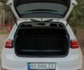 Білий Фольксваген e-Golf, об'ємом двигуна 0 л та пробігом 94 тис. км за 10300 $, фото 12 на Automoto.ua