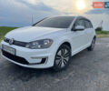 Белый Фольксваген e-Golf, объемом двигателя 0 л и пробегом 114 тыс. км за 12000 $, фото 6 на Automoto.ua