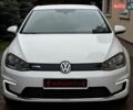 Белый Фольксваген e-Golf, объемом двигателя 0 л и пробегом 111 тыс. км за 8500 $, фото 1 на Automoto.ua