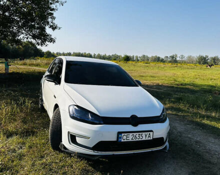 Белый Фольксваген e-Golf, объемом двигателя 0 л и пробегом 73 тыс. км за 9300 $, фото 18 на Automoto.ua