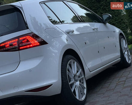 Белый Фольксваген e-Golf, объемом двигателя 0 л и пробегом 109 тыс. км за 8500 $, фото 37 на Automoto.ua