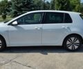 Белый Фольксваген e-Golf, объемом двигателя 0 л и пробегом 84 тыс. км за 12000 $, фото 7 на Automoto.ua
