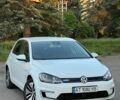 Белый Фольксваген e-Golf, объемом двигателя 0 л и пробегом 91 тыс. км за 8900 $, фото 1 на Automoto.ua