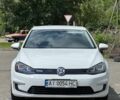 Белый Фольксваген e-Golf, объемом двигателя 0 л и пробегом 169 тыс. км за 8200 $, фото 1 на Automoto.ua