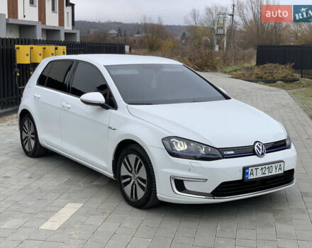 Білий Фольксваген e-Golf, об'ємом двигуна 0 л та пробігом 142 тис. км за 7999 $, фото 2 на Automoto.ua