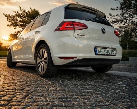 Білий Фольксваген e-Golf, об'ємом двигуна 0 л та пробігом 130 тис. км за 10200 $, фото 2 на Automoto.ua
