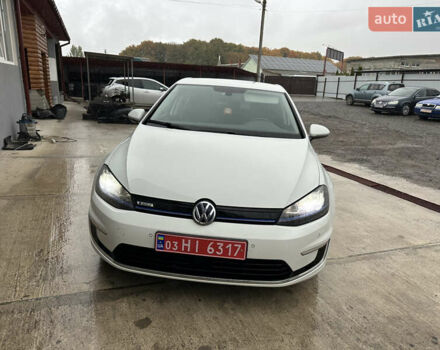 Білий Фольксваген e-Golf, об'ємом двигуна 0 л та пробігом 181 тис. км за 8200 $, фото 9 на Automoto.ua