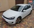 Белый Фольксваген e-Golf, объемом двигателя 0 л и пробегом 128 тыс. км за 8999 $, фото 28 на Automoto.ua