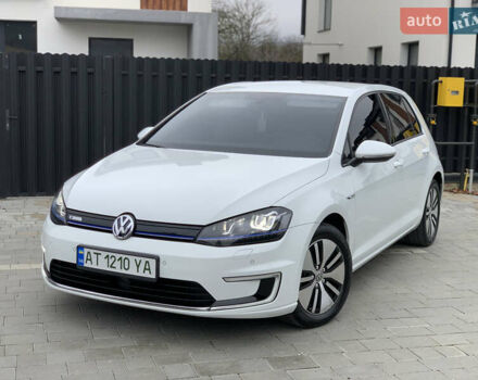 Білий Фольксваген e-Golf, об'ємом двигуна 0 л та пробігом 142 тис. км за 7999 $, фото 7 на Automoto.ua