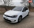 Белый Фольксваген e-Golf, объемом двигателя 0 л и пробегом 118 тыс. км за 8100 $, фото 1 на Automoto.ua